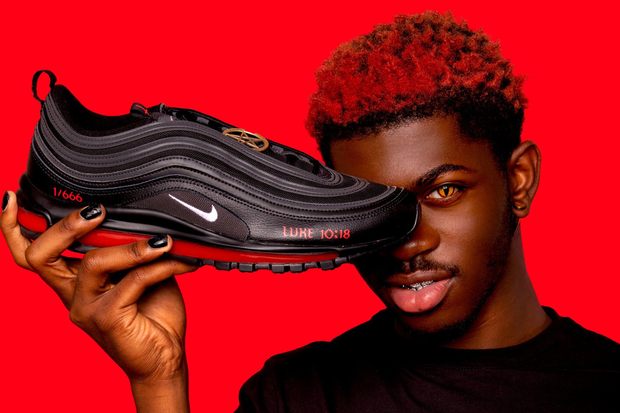 Nike Satan shoes 666 with Luke 10, verse 18 Satan falling from Heaven Nike Satan shoes 666 with Luke 10, verse 18 Satan falling from Heaven
