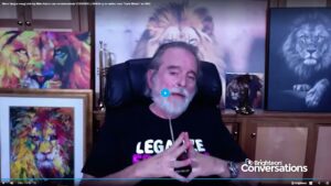 Steve Quayle Freemason and lions symbols in the background