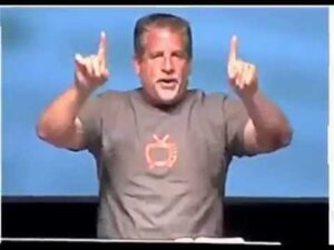 Freemason Pastor Tom Huges satanic hand sign