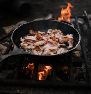 Why bacon is healthy for you - Saturated fat debunked